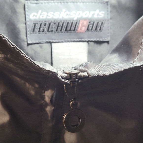 1 LEFT (M) Metallic Gray Techware - Classic Sports Nylon Rain Coat - Picture 4 of 10